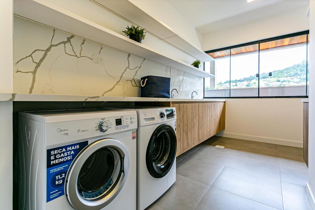フロリアノポリスStudio Moderno Com Vaga, Proximo A Lagoa Da Conceicao - Trindadeアパートメント エクステリア 写真